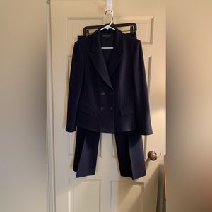 Size 6 LAFAYETTE 148 brand dressy Black wool pantsuit